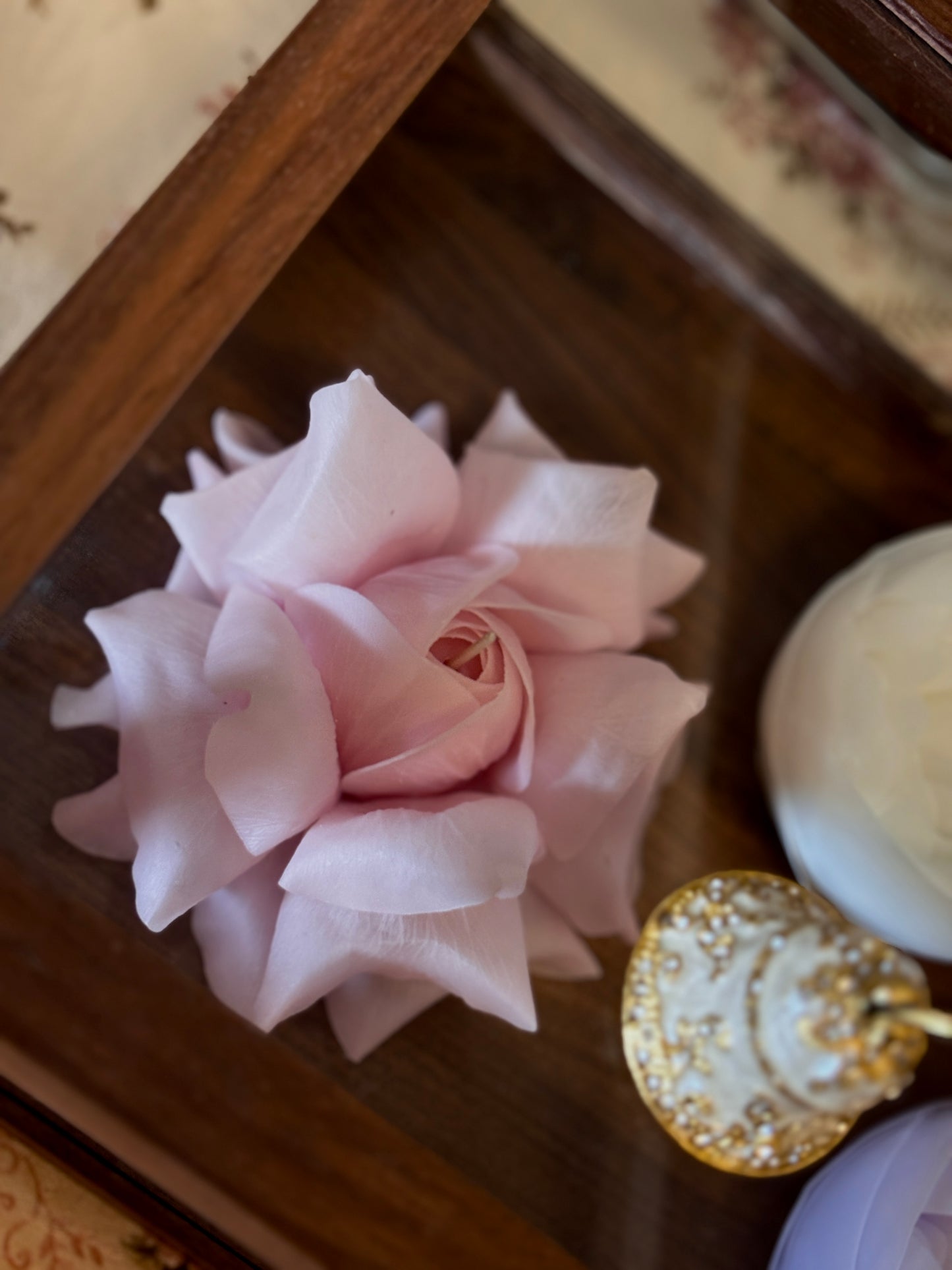 ✨NEW Pink rose beeswax candle - scented/ unscented & romantic