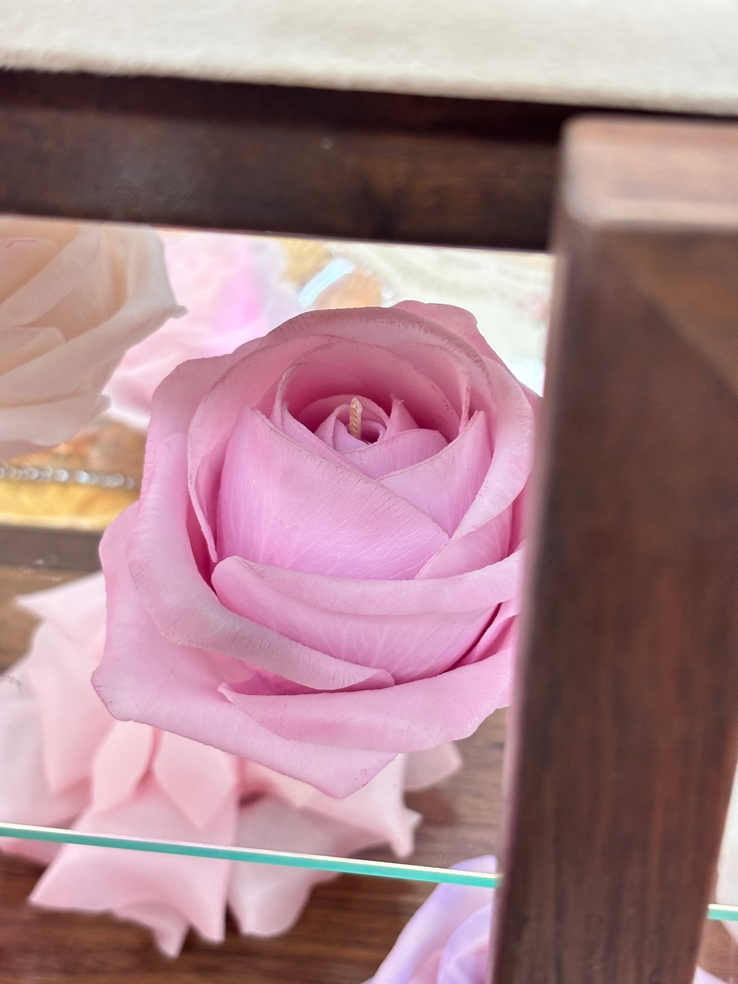 Pre-made candle - Rose candle purple, Rose scented