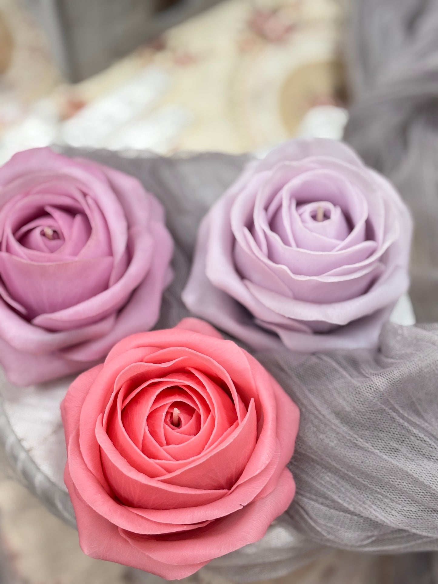 Pre-made candle - Rose candle carol, Rose scented